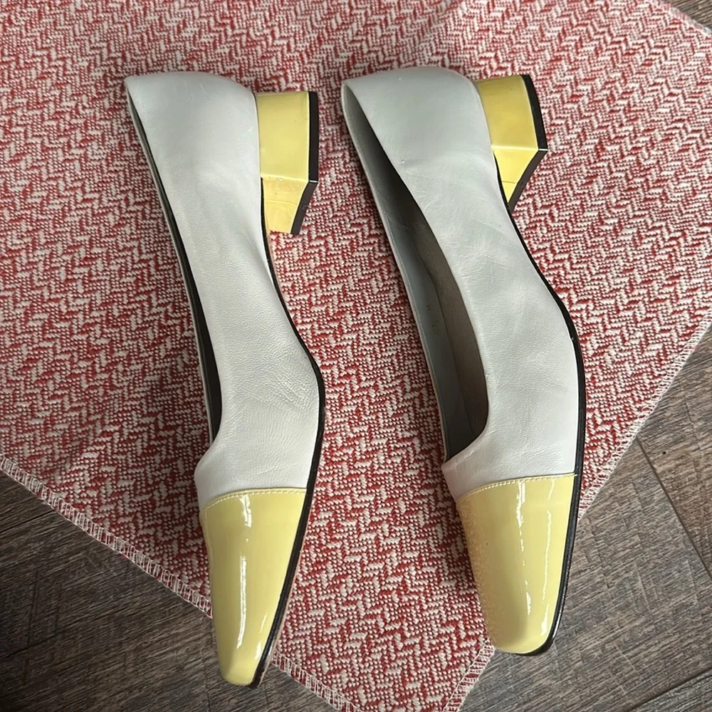 Etienne Aigner Women's Cream and Yellow Pumps - Picture 5 of 15
